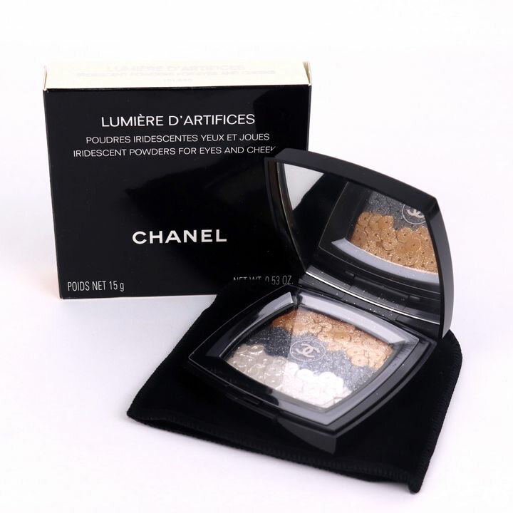 シャネル アイシャドウ/チーク ルミエールダルティフィス メイクアップカラー 未使用 コスメ 化粧品 レディース 15gサイズ CHANEL 【中古】のサムネイル