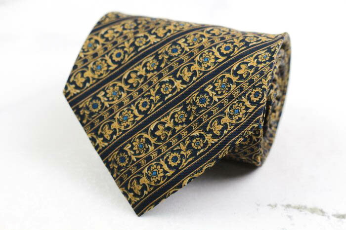 【最大50％OFFクーポン7月19日20:00〜7月26日01:59まで】ユキサブロウワタナベ ブランドネクタイ ストライプ柄 花柄 リーフ柄 シルク 日本製 PO メンズ ネイビー YUKISABURO WATANABE 【中古】