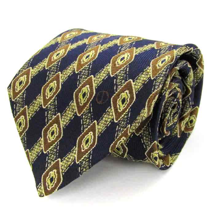 【状態追記】 --- 【付属品】 なし / 商品サイズ (こちらのサイズ表記は平置き採寸のサイズです。) 表記サイズネクタイ全長大剣幅小剣幅 ---約-cm約9.5cm約-cm サイズガイドはこちら /商品詳細 ブランド名 Dunhillダ...