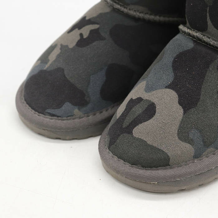 Thumbs-upのエミュー ブーツ 未使用 K12371S Camo シューズ 靴 キッズ 男の子用 K10/15サイズ グレー EMU Australia 【中古】｜アングル2