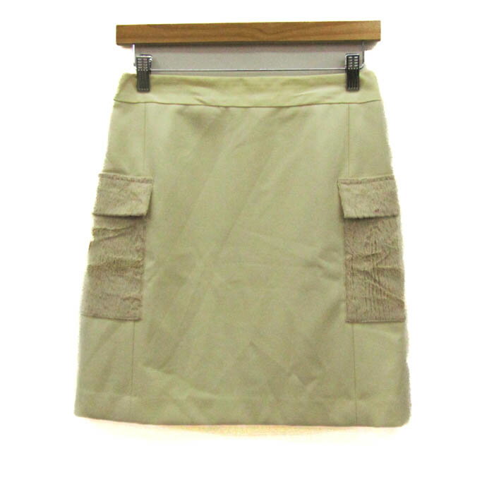 【状態追記】 --- 【付属品】 なし / 商品サイズ (こちらのサイズ表記は平置き採寸のサイズです。) 表記サイズ総丈ウエストヒップ 9約47cm約66cm約43cm サイズガイドはこちら /商品詳細 ブランド名 iCBアイシービー 特徴 --- 素材 素材タグを撮影しておりますので、ご確認下さいませ。 色 クリーム 性別タイプ レディース 生産国 日本 商品番号 rs35982 類似商品