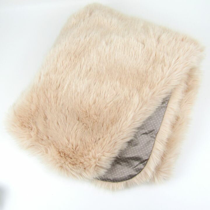 【全品39％OFFクーポン配布中】バナナリパブリック マフラー ファーティペット ブランド レディース ピ..