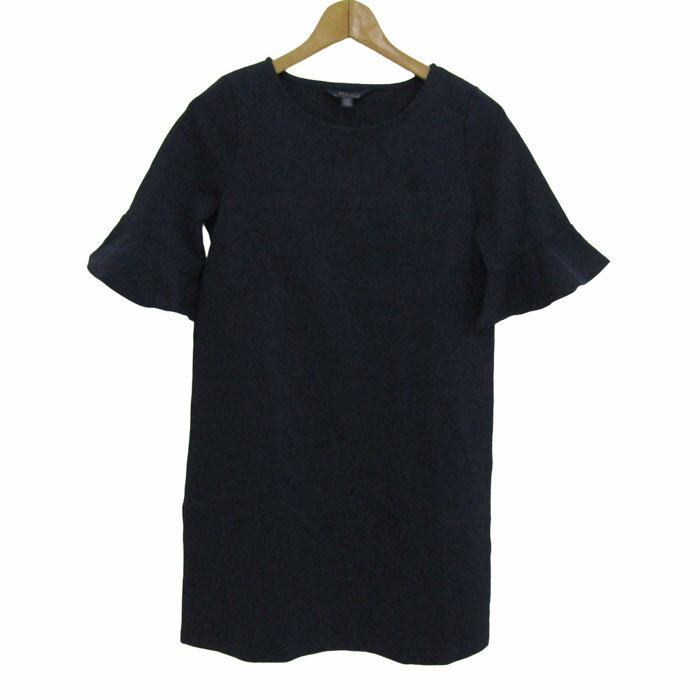 【状態追記】 若干シミ箇所あり 【付属品】 なし / 商品サイズ (こちらのサイズ表記は平置き採寸のサイズです。) 表記サイズ肩幅着丈身幅袖丈 XL/TG(16)約33cm約82cm約42cm約30cm サイズガイドはこちら /商品詳細 ブランド名 POLO RALPH LAURENポロラルフローレン 特徴 --- 素材 素材タグを撮影しておりますので、ご確認下さいませ。 色 ネイビー 性別タイプ キッズ 女の子用 生産国 --- 商品番号 rs46191 類似商品