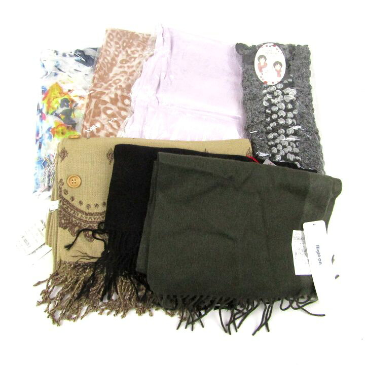 【状態追記】 おまとめ商品の為、1点ずつのご質問にはお答え出来かねます。ご了承くださいませ。 【付属品】 なし / 商品サイズ (こちらのサイズ表記は平置き採寸のサイズです。) 表記サイズ --- サイズガイドはこちら /商品詳細 ブランド名 マフラー 特徴 --- 素材 --- 色 --- 性別タイプ レディース 生産国 --- 商品番号 ae19775 類似商品