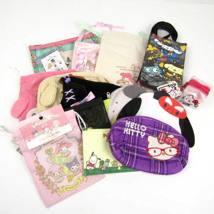 【状態追記】 未使用品～状態良好のお品です。/おまとめ商品の為、1点ずつのご質問にはお答え出来かねます。ご了承くださいませ。 【付属品】 なし / 商品サイズ (こちらのサイズ表記は平置き採寸のサイズです。) 表記サイズ --- サイズガイドはこちら /商品詳細 ブランド名 SANRIOサンリオ 特徴 --- 素材 --- 色 --- 性別タイプ レディース 生産国 --- 商品番号 ae21961 類似商品