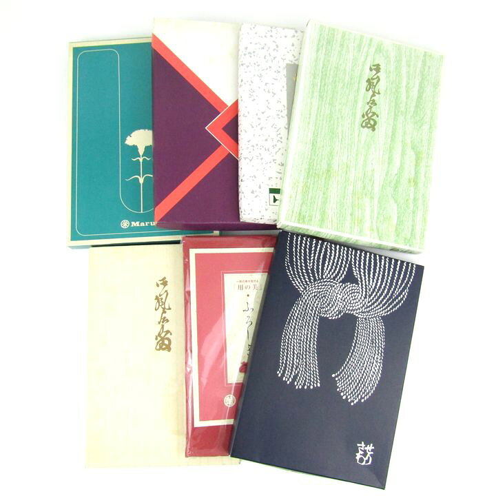 【状態追記】 未使用品ですが、箱に汚れがございます。/おまとめ商品の為、1点ずつのご質問にはお答え出来かねます。ご了承くださいませ。 【付属品】 箱 / 商品サイズ (こちらのサイズ表記は平置き採寸のサイズです。) 表記サイズ --- サイズガイドはこちら /商品詳細 ブランド名 風呂敷 特徴 --- 素材 --- 色 --- 性別タイプ レディース 生産国 --- 商品番号 ae4013 類似商品