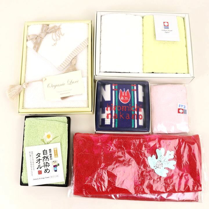 【状態追記】 おまとめ商品の為、1点ずつのご質問にはお答え出来かねます。ご了承くださいませ。 【付属品】 なし / 商品サイズ (こちらのサイズ表記は平置き採寸のサイズです。) 表記サイズ --- サイズガイドはこちら /商品詳細 ブランド名 hiromichi nakano etc.ヒロミチナカノ/今治他 特徴 --- 素材 --- 色 --- 性別タイプ レディース 生産国 --- 商品番号 ae7722 類似商品