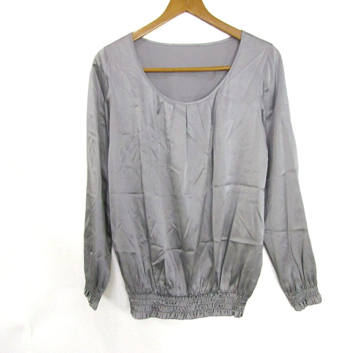 【状態追記】 --- 【付属品】 なし / 商品サイズ (こちらのサイズ表記は平置き採寸のサイズです。) 表記サイズ肩幅着丈身幅袖丈 LC約38cm約63cm約47cm約58cm サイズガイドはこちら /商品詳細 ブランド名 Caraカーラ 特徴 --- 素材 素材タグを撮影しておりますので、ご確認下さいませ。 色 グレー 性別タイプ レディース 生産国 --- 商品番号 rs51956 類似商品