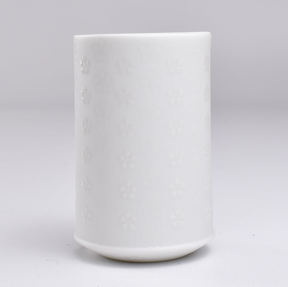 桔梗磁白杯 45ml（満水60ml）