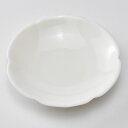 白磁の中国茶器・花弁茶托