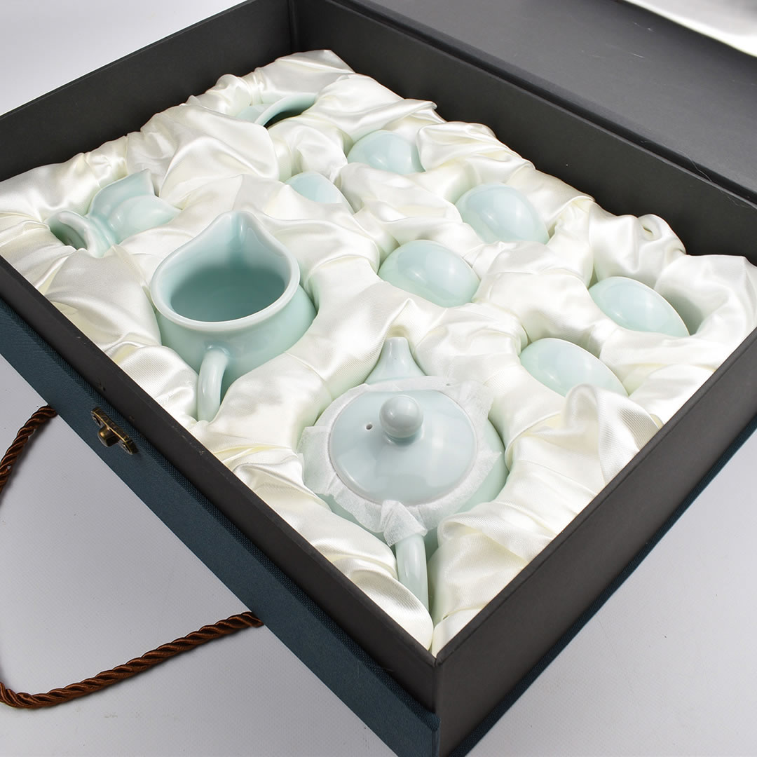 楽天天香茶行西施壺組（弟窯粉青） 茶壺120ml、茶海130ml、茶杯20mlの中国茶器セット