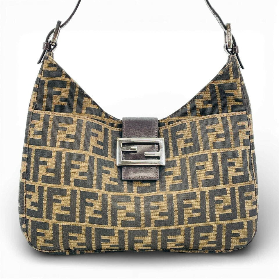 FENDI - 【中古】美品 FENDI ズッカ キャンバス イタリア製 マンマ ハンドバッグ アクセサリー ポーチ