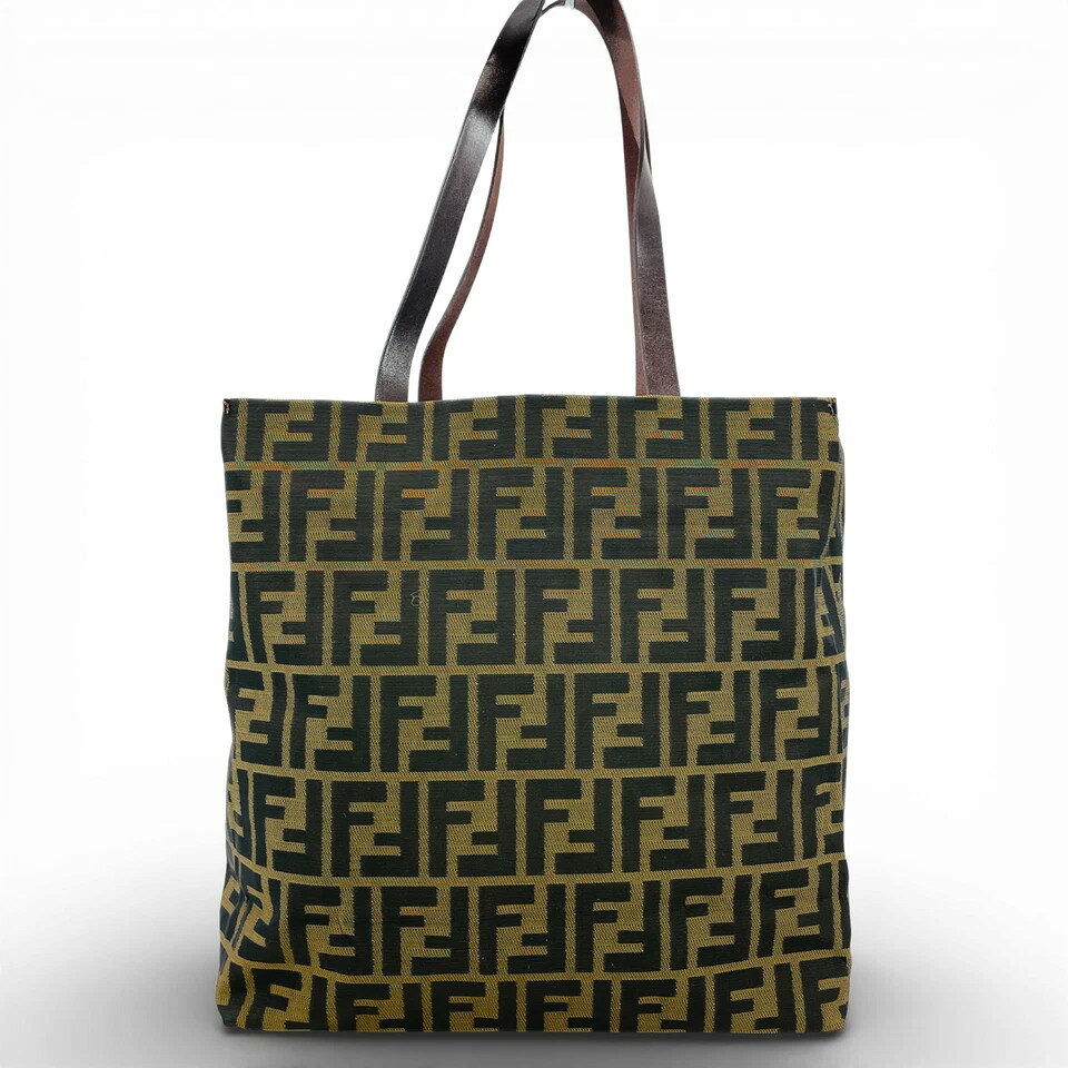 樂天商城 - 【中古】美品 FENDI ズッカ柄 ナイロン イタリア製 トートバッグ