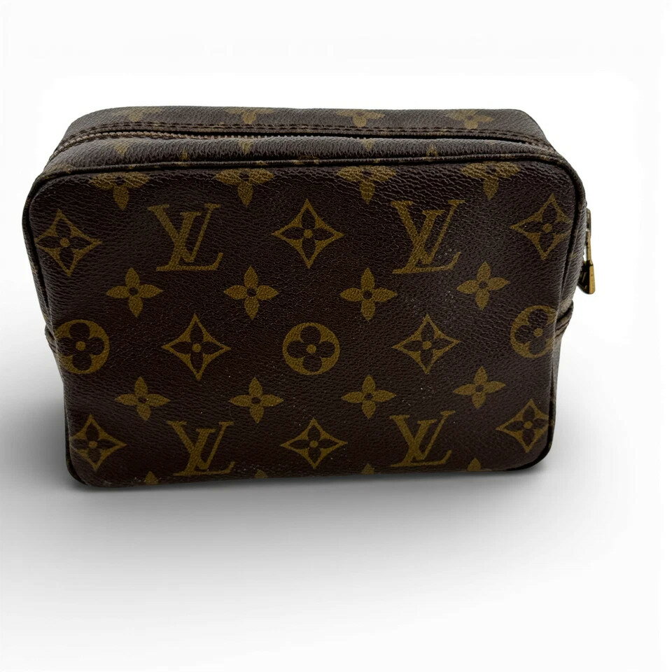 【中古】美品 LOUIS VUITTON モノグラム トゥルーストワレット 18 M47526 クラッチバッグ