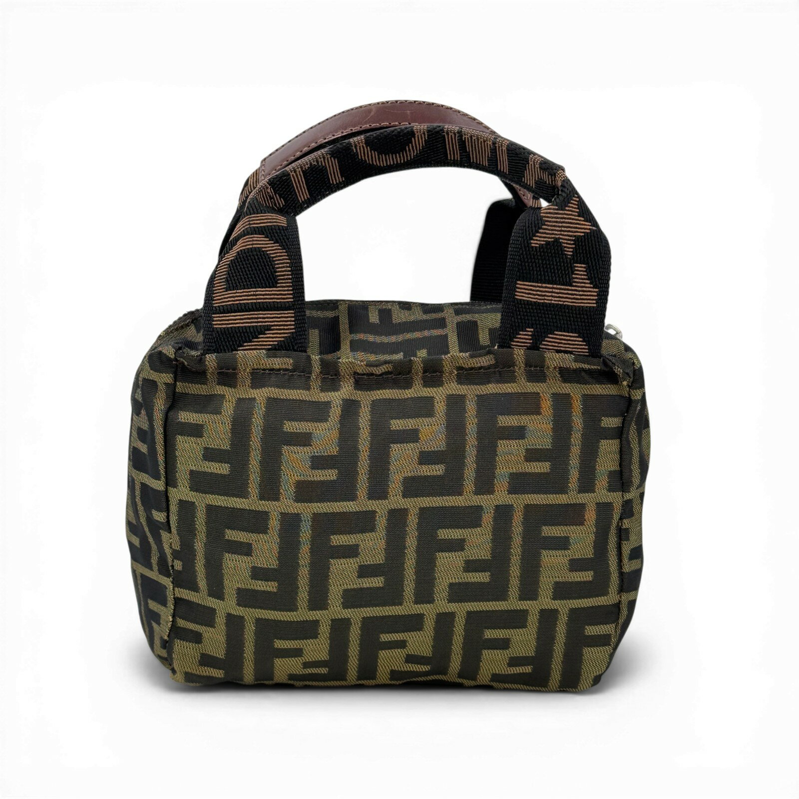 【中古】FENDI ズッカ ナイロン ハンドバッグ(4.0)
