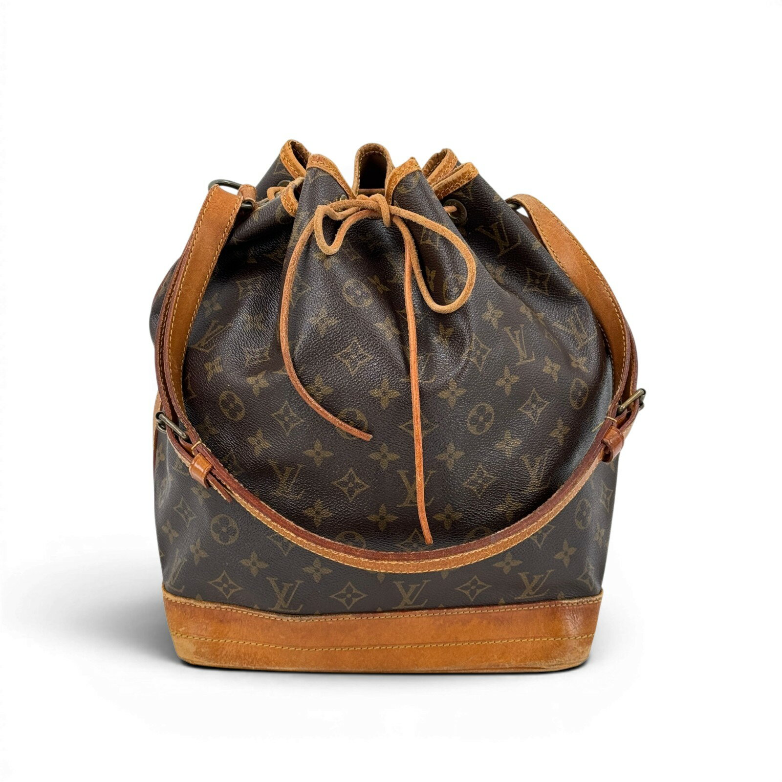 乐天商城 - 【中古】LOUIS VUITTON モノグラム ノエ バケットバッグ 巾着 M42224