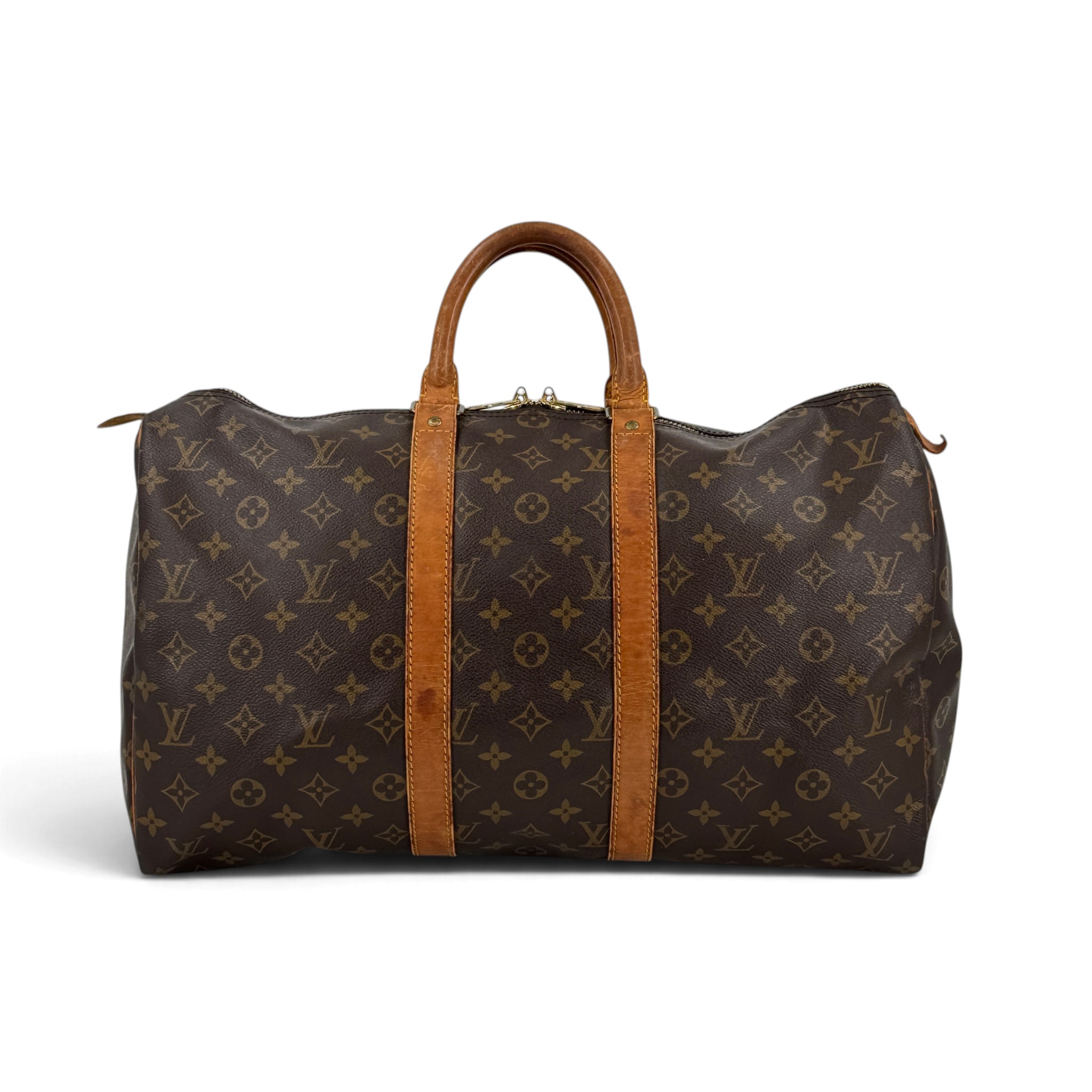 ブランド：LOUIS VUITTONスタイル：ハンドバッグカラー：ブラウン素材：コーティングキャンバス×レザーサイズ（cm）：W45×H24×D20cm（約）／ハンドルドロップ：15cm（約）サイズ（インチ）：W17.71インチ×H9.44インチ×D8.2インチ（約）／ハンドルドロップ：5.9cm（約）ポケット：外側：0ポケット／内側：0ポケット製造国：フランスシリアルナンバー：SP0911 - 1991年1月製造製品コード：KF371-------------------------------状態-------------------------------外側：B内側：B--------------匂い：-----------------特に目立った匂いはありません（匂いの感じ方は個人差がありますのでご了承ください）-----------備考：--------------------キャンバス：色移りパイプ：擦れ、ひび割れ、日焼け外ポケット：なしバッグ革：擦れ、引っかき傷、ひび割れ、日焼け、汚れストラップホルダー：該当なしハンドル/ストラップ：ひび割れ、擦れ、引っかき傷、日焼け縁：擦れ底面：擦れ、引っかき傷、ひび割れ、日焼け、革に汚れファスナー：ファスナーの一つが閉める際に少し固い。リベットボタン：変色、リベット周辺に錆。開口部（革）：該当なしサイドタブ（革）：擦れ、乾燥、ひび割れ内側：微細な埃内ポケット：該当なし付属品：該当なし大きな問題：該当なし新品A：ほぼ新品AB：使用感少なめ。非常に良い状態AB-：使用感少なめ。良い状態。微細な傷や汚れありB+：使用感あり。小さな傷や汚れありB：目立つ傷や汚れありD：損傷、剥がれ、またはべたつきあり