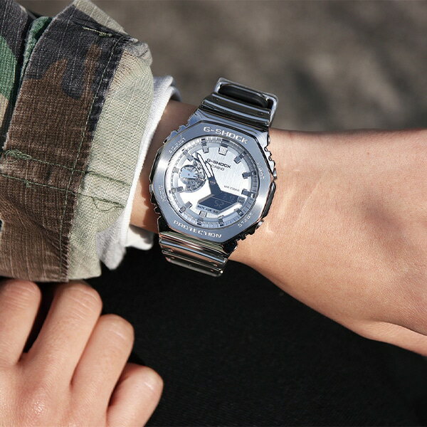 《G-SHOCK》FINE METALLIC SERIES GM-2100YM-8AJF アナデジ メンズ