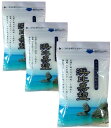 送料無料 【 浜比嘉塩 100g × 3個 】沖縄の澄んだ海水のみを使用して作られた100%海水塩です。粗塩でまろやかな味が特徴です様々な料理とも相性抜群 おに...