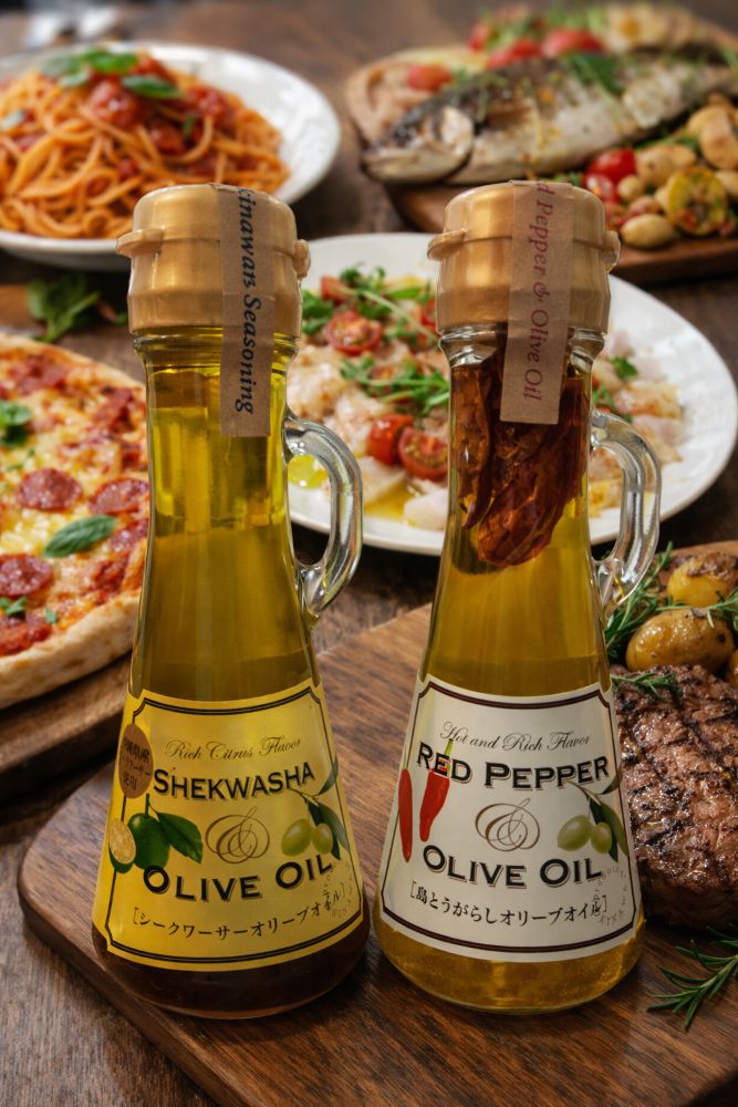 Olive Oil - シークワーサー or 島とうがらし オリーブオイル 70g シークヮーサー 島唐辛子 沖縄土産 沖縄 お土産 ※ご出荷までに最長1週間前後お時間を頂戴致します。ご了承頂きました上でご注文下さいますようお願い致します。