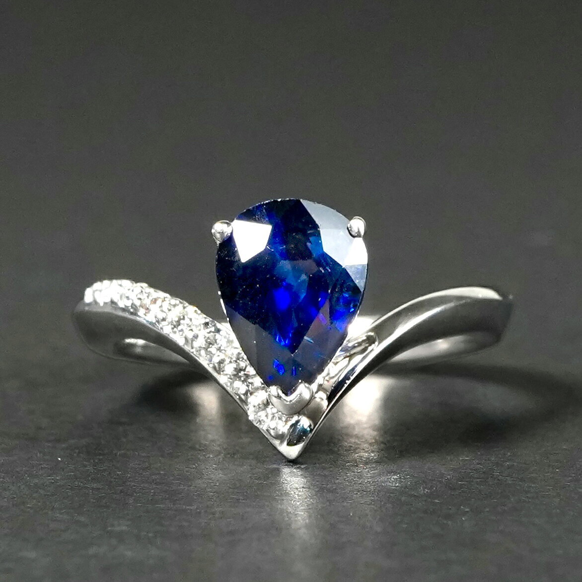 サファイア 1.967ct ダイヤモンド 0.1ct Pt950 リング 指輪 tieel-10028936 H3(エイチスリー)楽天市場店 サンプル画像2