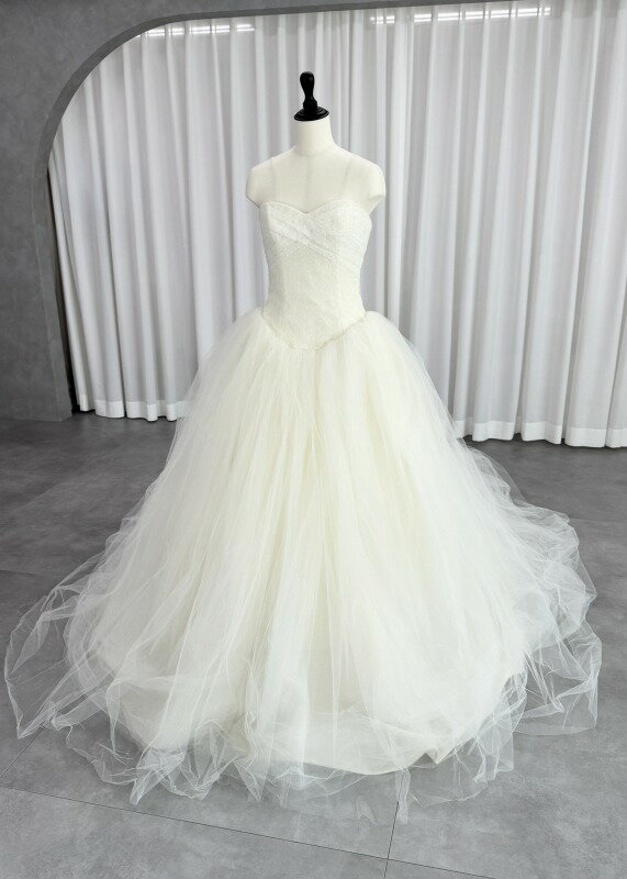 ヴェラウォン VERA WANG BRIDE バレリーナ Aライン ウェディングドレス ホワイト 白 ファーストオーナー チュール ベアトップ