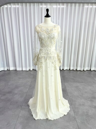 ジェニーパッカム Jenny Packham apache アパッチ スレンダーライン ウェディングドレス ホワイト 白 ファーストオーナー ジェニーパッカム Jenny Packham apache アパッチ スレンダーライン ウェディングドレス ホワイト 白 ファーストオーナー