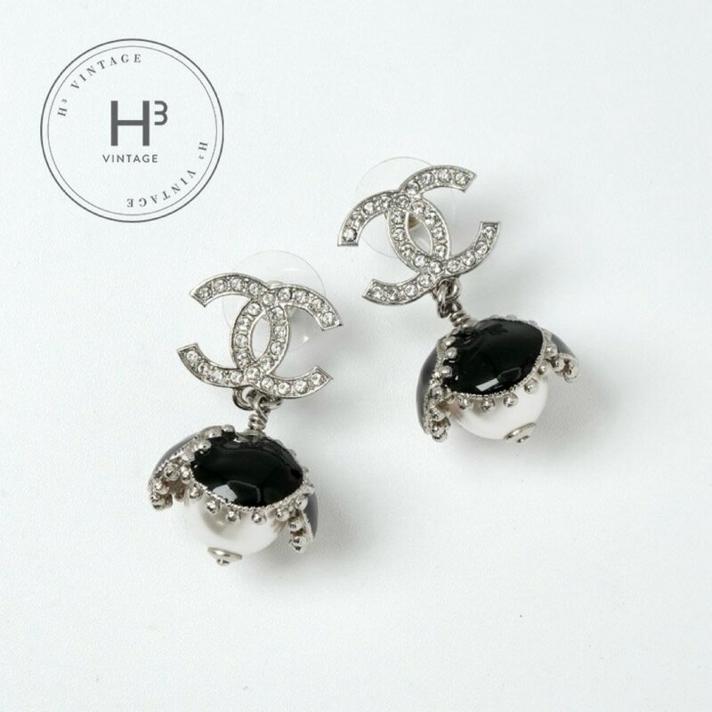 25SS【CHANEL】 お花白黒 ピアス 楽天市場】シャネル フラワー ピアスの通販