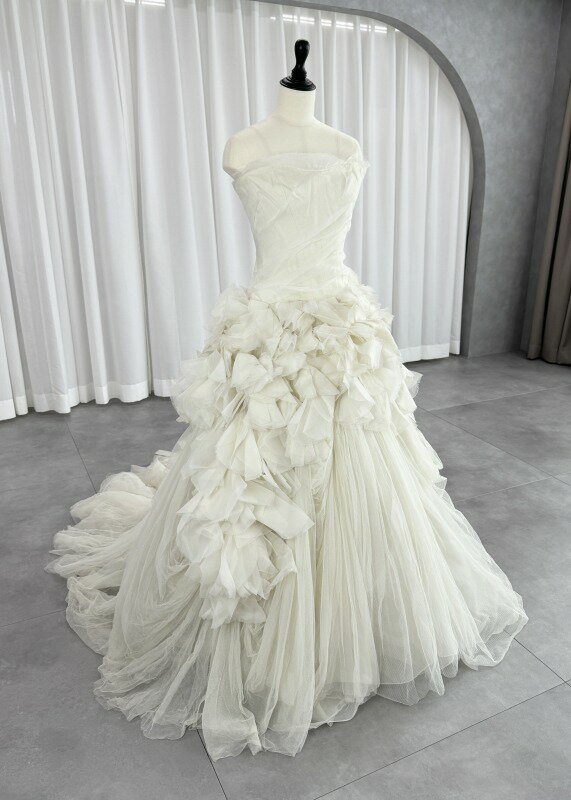 ヴェラウォン VERA WANG BRIDE Hayley ヘイリー プリンセスライン ウェディングドレス アイボリー 白 ファーストオーナー チュール アシンメトリー