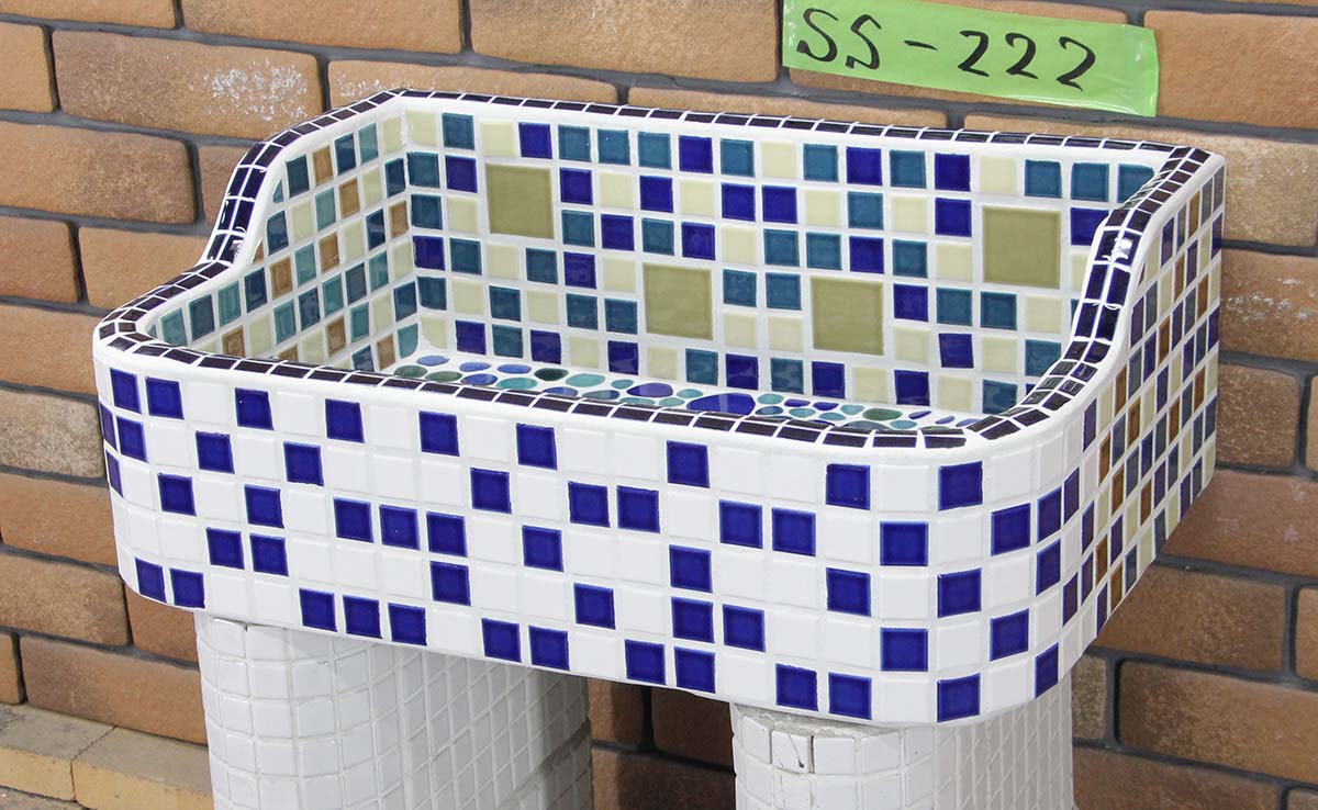 ガーデンシンク タイル 流し台 昭和レトロ モザイクタイル張り SSサイズSS-222手作りガーデンシング タイル流し台 エクステリア お洒落 老人ホームなどにも大好評です