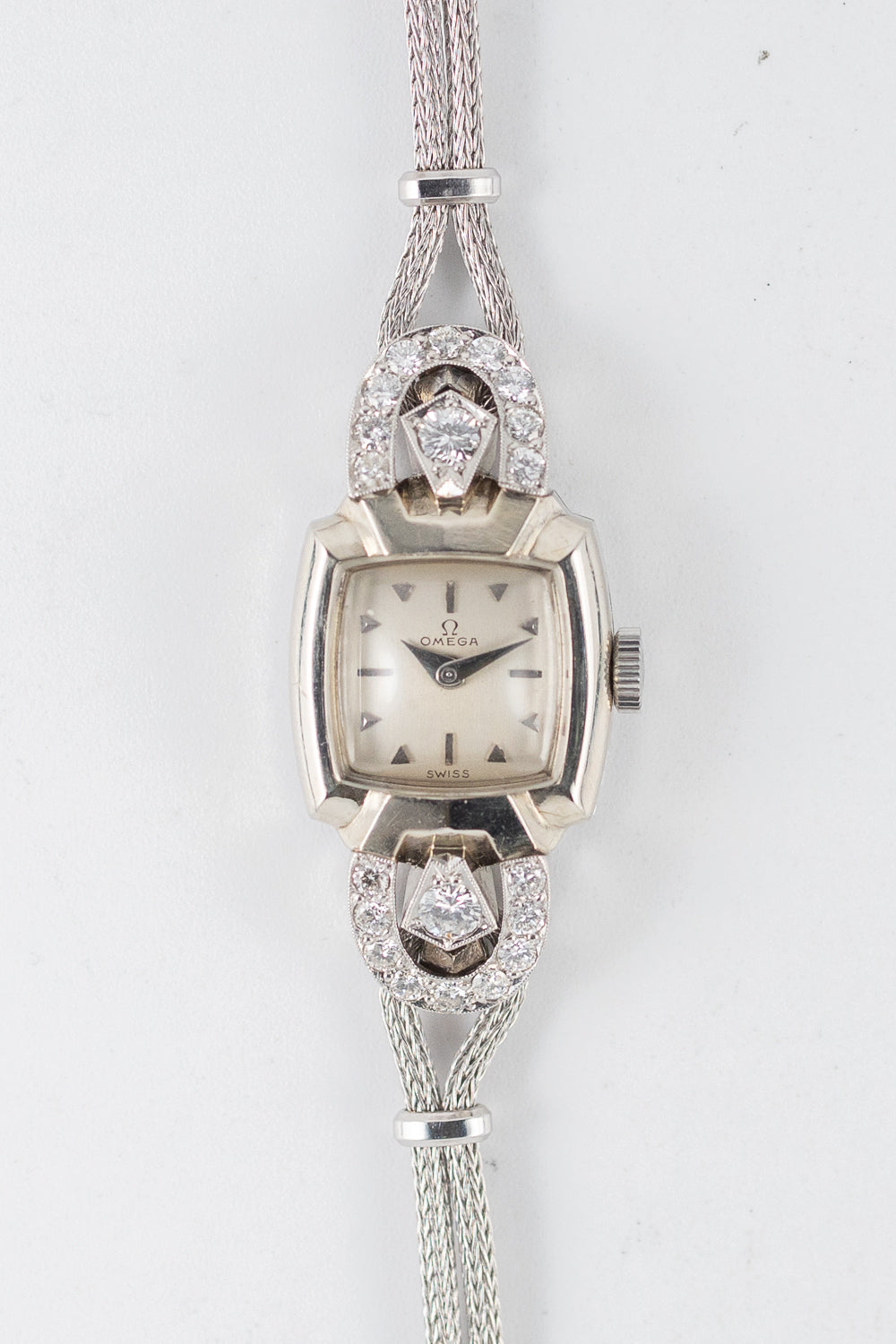 14Kホワイトゴールド 手巻き時計 ダイヤモンド付き　稼働品 14Kホワイトゴールド 手巻き時計 ダイヤモンド付き 稼働品