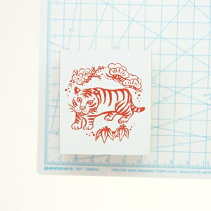 KODOMONOKAO こどものかお スタンプ ・ 年賀 ニューイヤー 寅 虎 ゆるタッチ スタンプ台 インク かわいい キャラクター 手帳 イラスト 6mm 5個 3個 ごほうびスタンプ 2022 スケジュール帳 手帳のタイムキーパー通販 年賀状印刷 年賀状作成ソフト セール