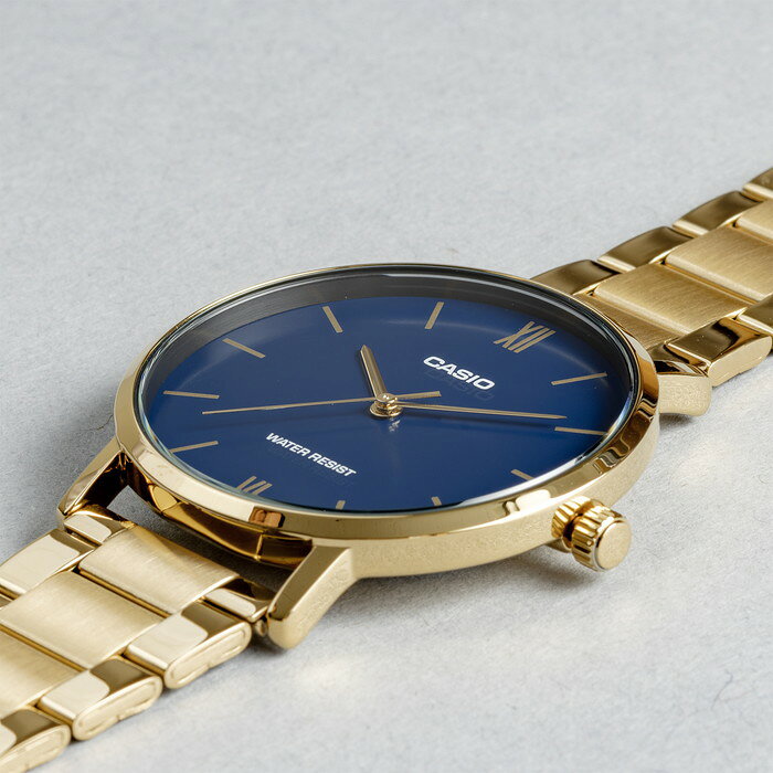 TIME LOVERSの【10年保証】【日本未発売】CASIO STANDARD カシオ スタンダード MTP-VT01G-2B 腕時計 時計 ブランド メンズ レディース キッズ 子供 男の子 女の子 チープカシオ チプカシ アナログ ネイビー ゴールド 金 海外モデル メタル ギフト プレゼント｜アングル2