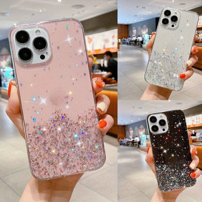 ・ 透明キラキラiPhoneケース ・ レースデザイン ｜ ストラップ付き ｜ レンズ保護 ｜ TPU素材 キラキラレースデザイン 透明なケースに華やかなレース柄とキラキラした輝きをプラス。おしゃれで個性的なデザインがスマホをより魅力的に演出します。 ストラップ付きで持ち運び便利 ストラップ付きで、落下防止や持ち運びに便利。首から下げたり、手に掛けたりと、シーンに合わせてご使用いただけます。 レンズ保護設計 カメラレンズ部分をしっかり保護する設計。大切なスマホのレンズを傷や汚れから守ります。 TPU素材 ― しなやかで丈夫 主原料にTPU（熱可塑性ポリウレタン）を採用。しなやかで衝撃吸収性に優れ、日常的な衝撃からスマホを守ります。 製品スペック デザイン透明・レース柄・キラキラ加工 ストラップ付属 レンズ保護あり シェル処理射出成形 印字技術タンポ印刷 主素材TPU 対応機種各種iPhoneモデル対応