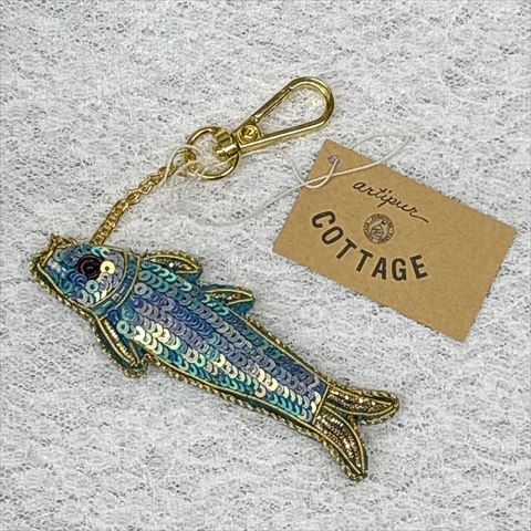Rakuten - 【6/15限定 ポイント5倍】【送料無料】インドザリ刺繍キーホルダー（ブルーフィッシュ）キーホルダー ビーズ刺繍熱帯魚 おさかな 動物キーホルダー おしゃれ キーホルダー ビーズ 動物 ビーズ刺繍 車 鍵 可愛い