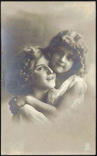 アンティークポストカード フランス 美しい少女