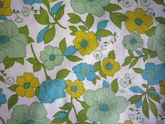 フィードサック 白地イエローグリーンお花　（1/16サイズ)...