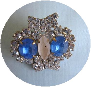 チェコ　ヴィンテージ　ラインストーン　ジュエリーボタン