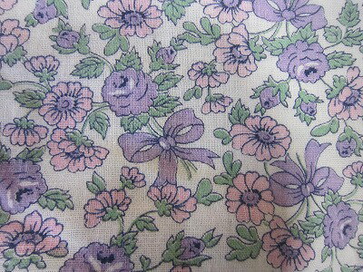 フィードサック 白地ラベンダー色バラとリボン (1/16サイズ）