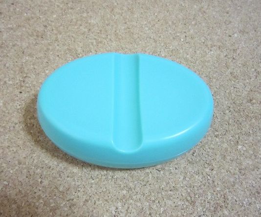 新品 磁気 ピンクッション　裁縫　手芸　パッチワークに (色：ターコイズ）