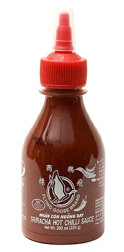 トゥオン・オット・トイ ベトナムチリソース ガーリックソース Tuong Ot Toi Viet-Nam Chili Garlic Sauce
