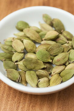 グリーンカルダモン ホール Green Cardamom Whole 【10gパック】 / ブラウンカルダモン あす楽