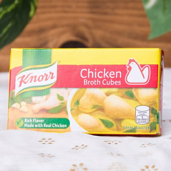 チキン キューブ フィリピン 60g Chicken Broth Cubes 【KNORR】 / スープストック チキンキューブ フィリピン料理 カレカレ シニガン 食品 食材 アジアン食品 エスニック食材