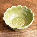 エスニック気分を盛り上げる ロータスボウル 10cm Yellow green / 蓮 ハスの花 睡蓮 タイ 陶磁器 皿 カップ スプーン 食器セット プレート...