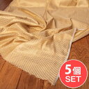 【5個セット】〔1m切単位り売り〕インドの伝統模様布 光沢感のあるゴールド系生地〔幅約110.5cm〕 / キラキラ布 豪華な布 切り売り テーブルクロス おし...