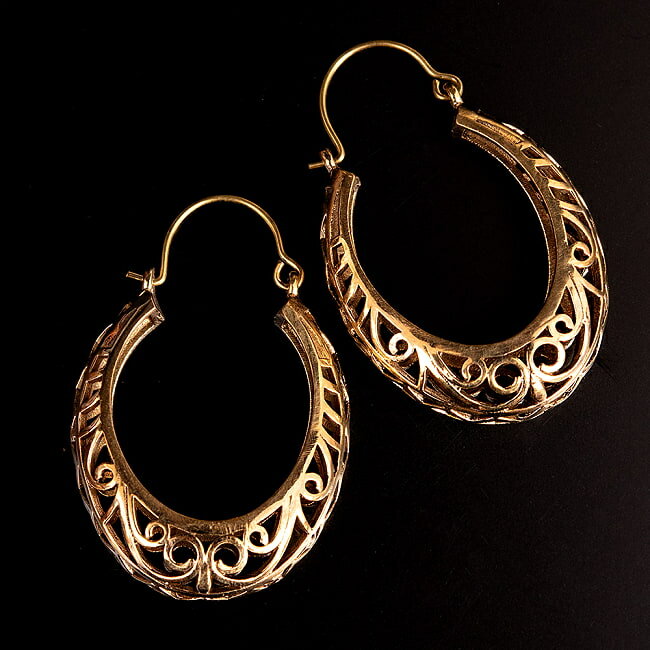 インドの伝統 ゴールドピアス オーバル / アクセ インド伝統 エスニック アジア アクセサリー アンクレ..