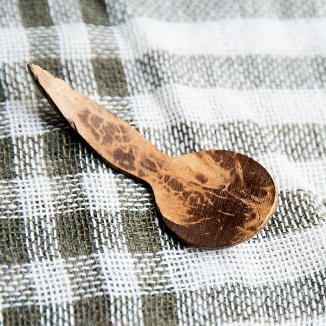 小瓶にも入るミニサイズ！ココナッツのソルトスプーン / バリ雑貨 食器 ティースプーン 匙 コーヒース..