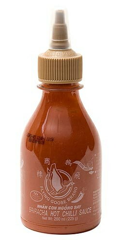 トゥオン・オット・トイ ベトナムチリソース ガーリックソース Tuong Ot Toi Viet-Nam Chili Garlic Sauce