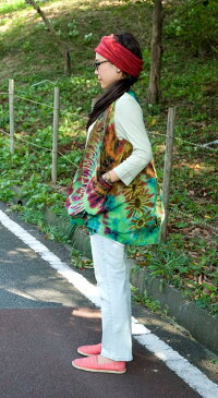タイダイレーヨンサラサラベスト 【ライトグリーン】 | 【送料無料】 エスニック ネパール アジア 衣料 服 ファッション インド