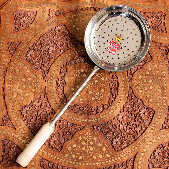プーリー用かす揚げ / バトゥラ パコラ 調理器具 インド 食器 アジアン食品 エスニック食材